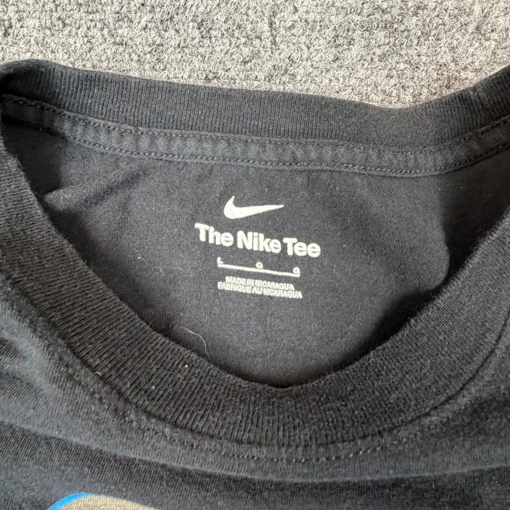 Nike‎ Ole Miss Rebels T-Shirt Womens Size Large Black Blue Silver Graphic Shirt